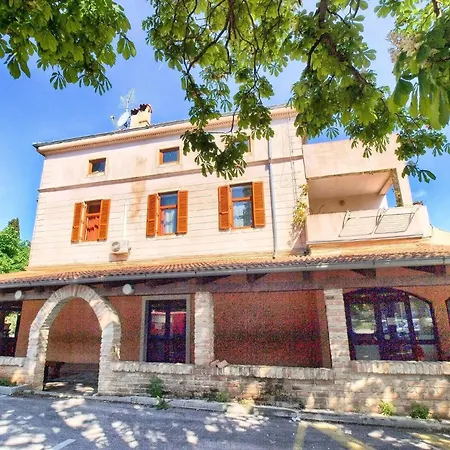Apartman Fuer 4 Personen Ca 74 Qm In Fazana, Istrien Istrische Riviera